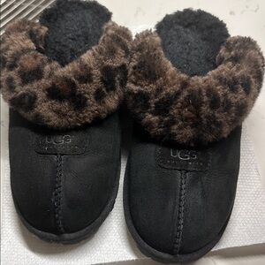 UGG Black and Leopard Women's Slippers